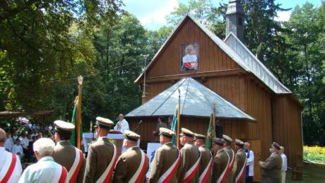 Leśnicy na jubileuszu 100-lecia w Borowinie