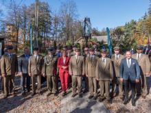 Odrestaurowana kapliczka partyzancka