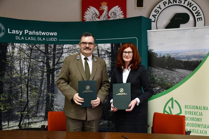 Sygnatariusze&#x20;porozumienia&#x20;Aldona&#x20;Sobolak&#x20;i&#x20;dr&#x20;inż&#x2e;&#x20;Andrzej&#x20;Matysiak