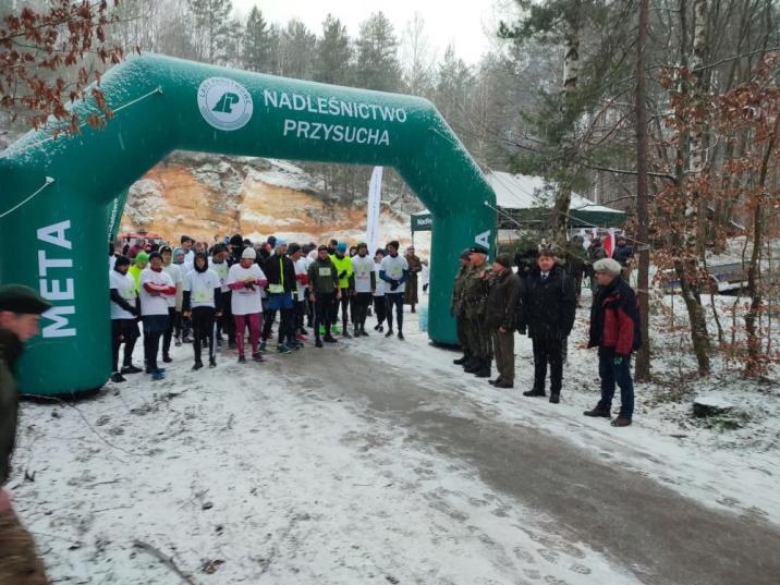 Start&#x20;biegu&#x20;Tropem&#x20;Wilczym&#x20;fot&#x2e;&#x20;arch&#x2e;&#x20;Nadleśnictwa&#x20;Przysucha