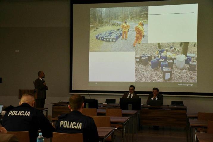 Narada&#x20;dotycząca&#x20;zwalczania&#x20;szkodnictwa&#x20;leśnego&#x20;na&#x20;terenie&#x20;RDLP&#x20;w&#x20;Radomiu&#x2c;&#x20;fot&#x2e;&#x20;Edyta&#x20;Nowicka